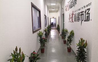 如何選擇一家專業(yè)的模具生產廠家？